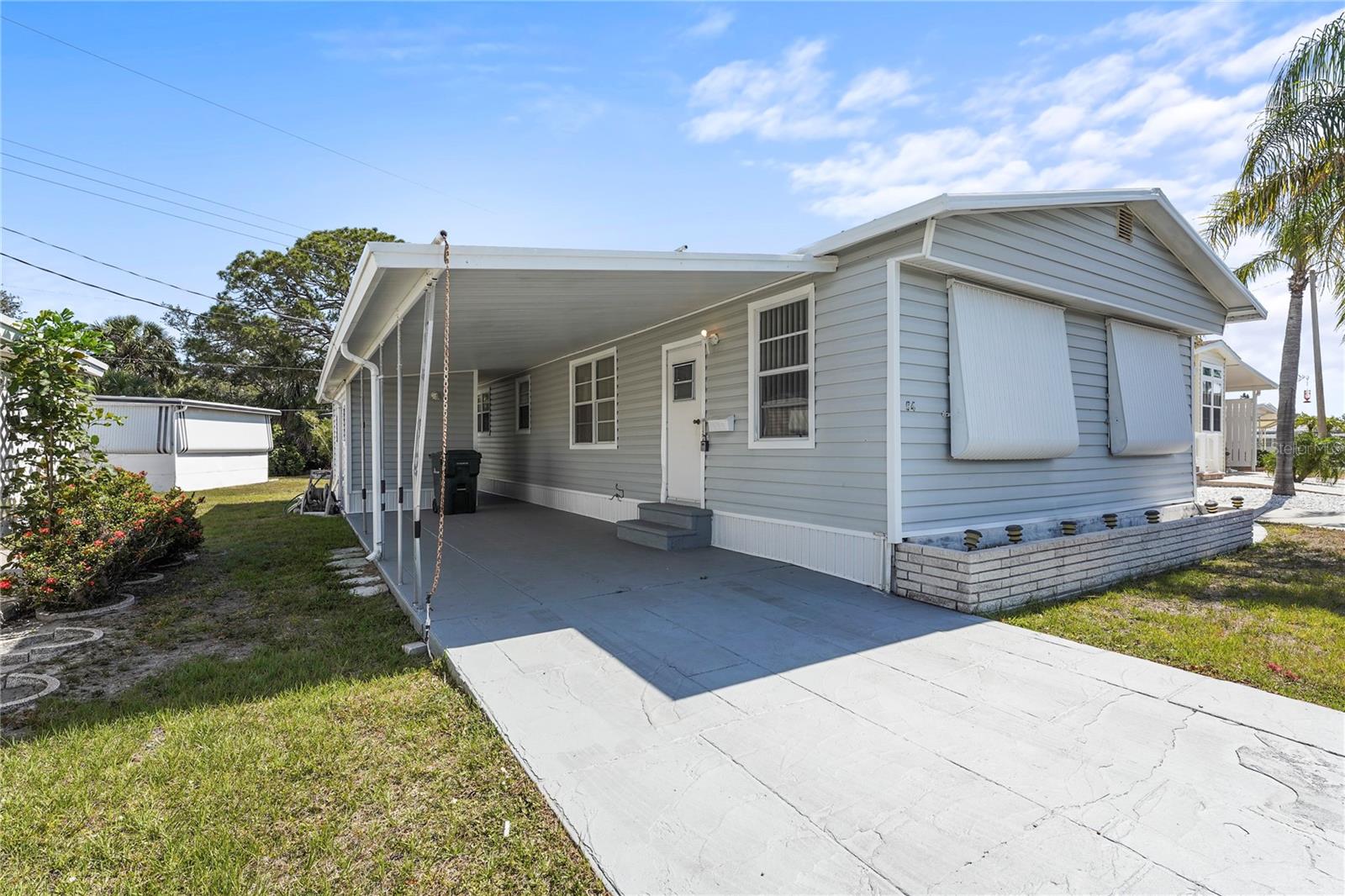 Image 9 of 48 For 94 Southwinds Drive