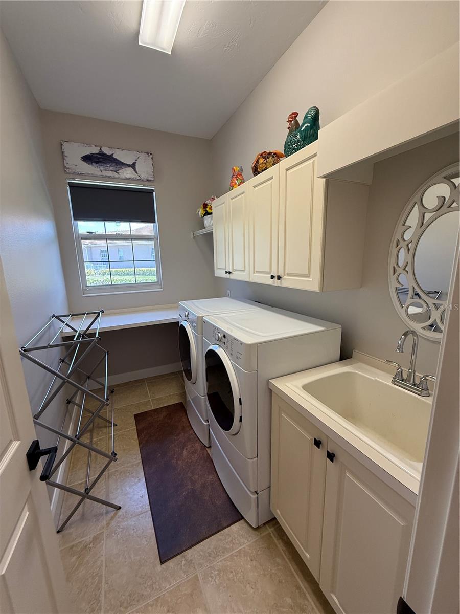 Image 31 of 52 For 7509 Coventry Court