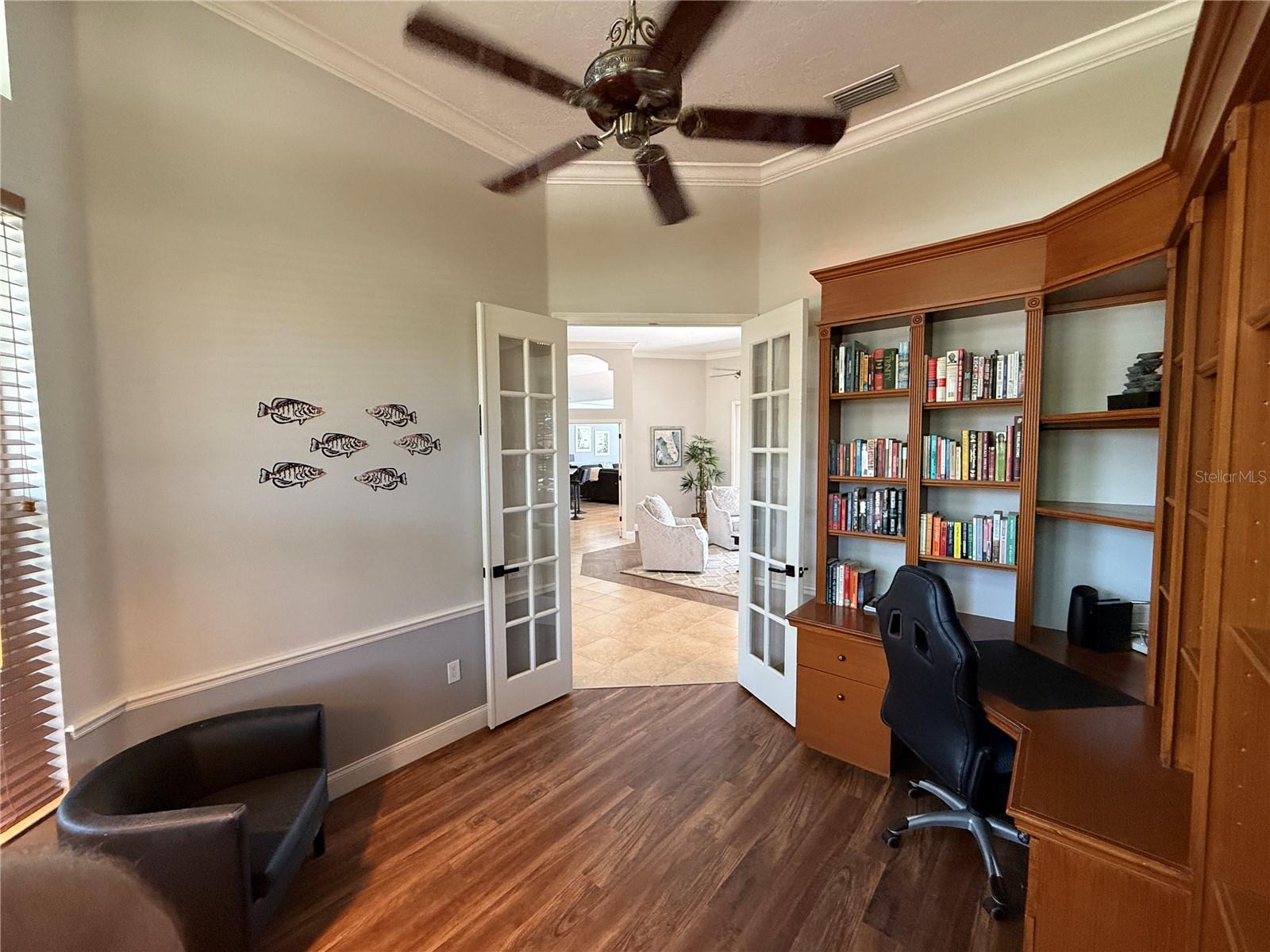 Image 33 of 52 For 7509 Coventry Court