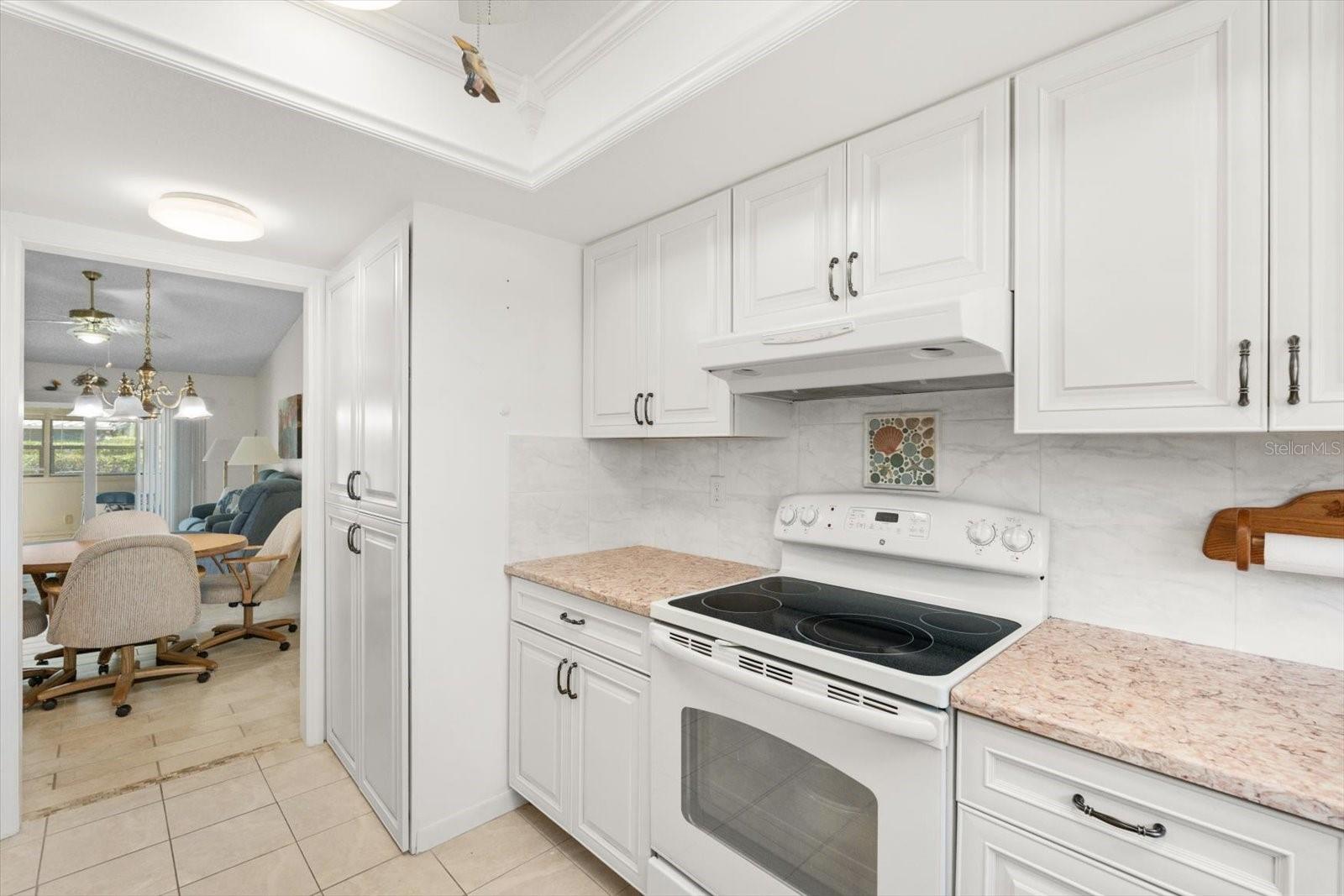 Image 10 of 39 For 1302 58th Street W
