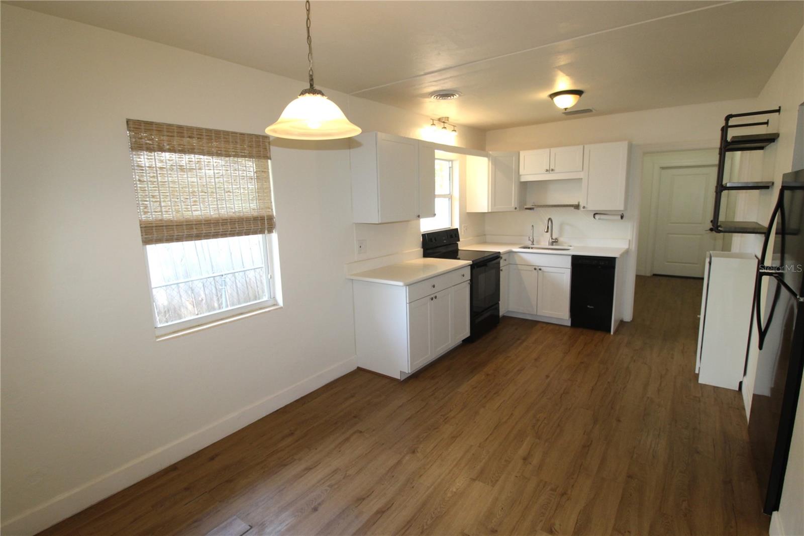 Image 2 of 16 For 1802 Cocoanut Avenue