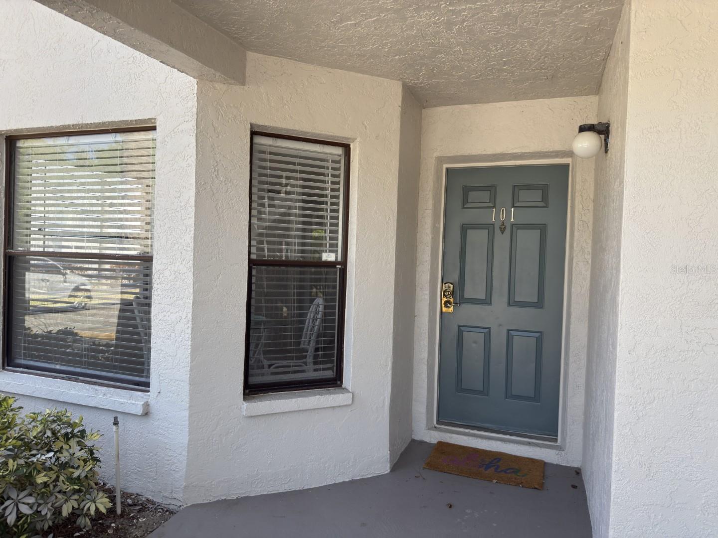 Image 3 of 70 For 4505 45th Avenue W 101b