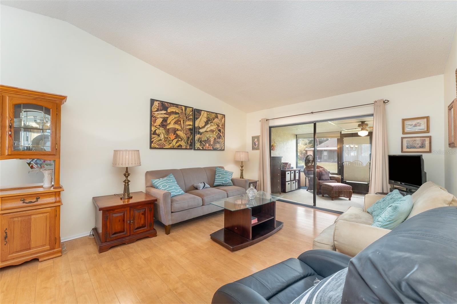 Image 13 of 25 For 6315 29th Avenue W