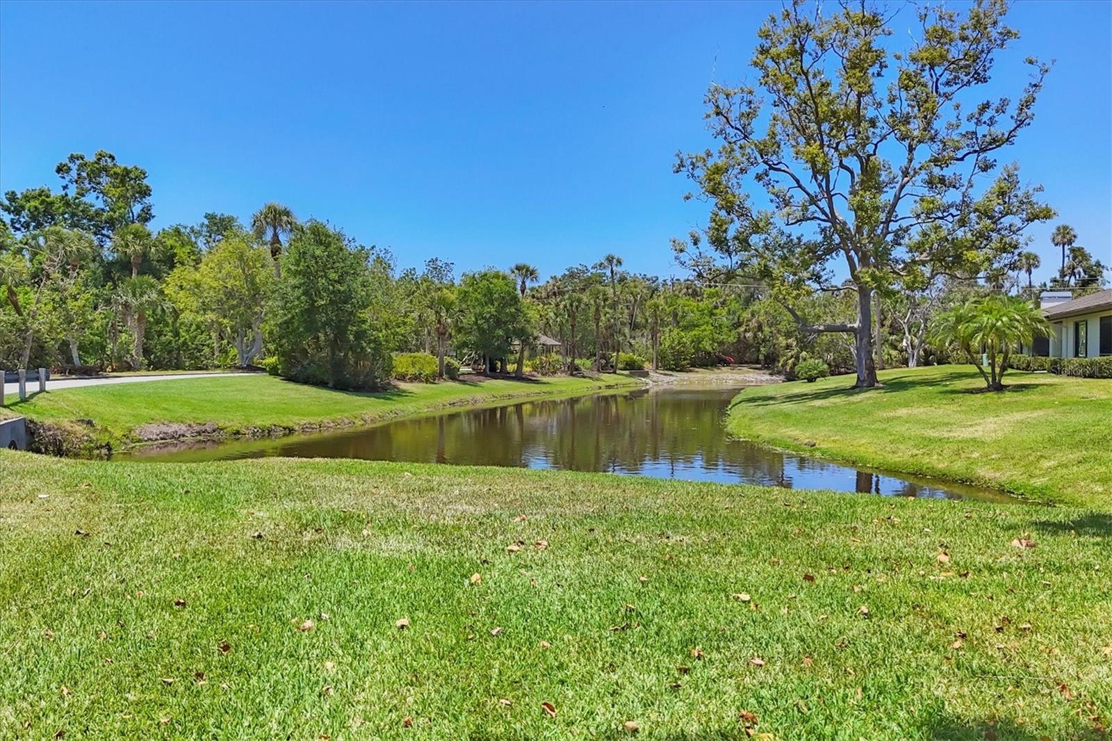 Image 36 of 40 For 7374 Royal Birkdale Drive 15d