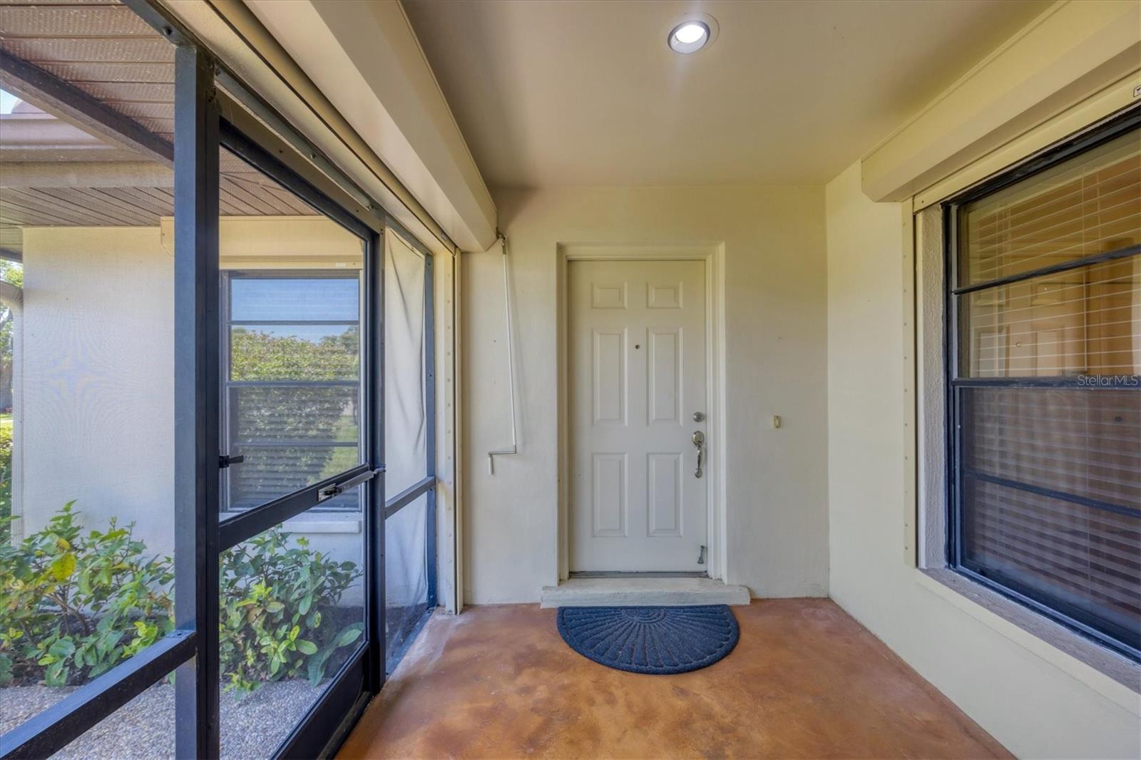 Image 6 of 40 For 7374 Royal Birkdale Drive 15d