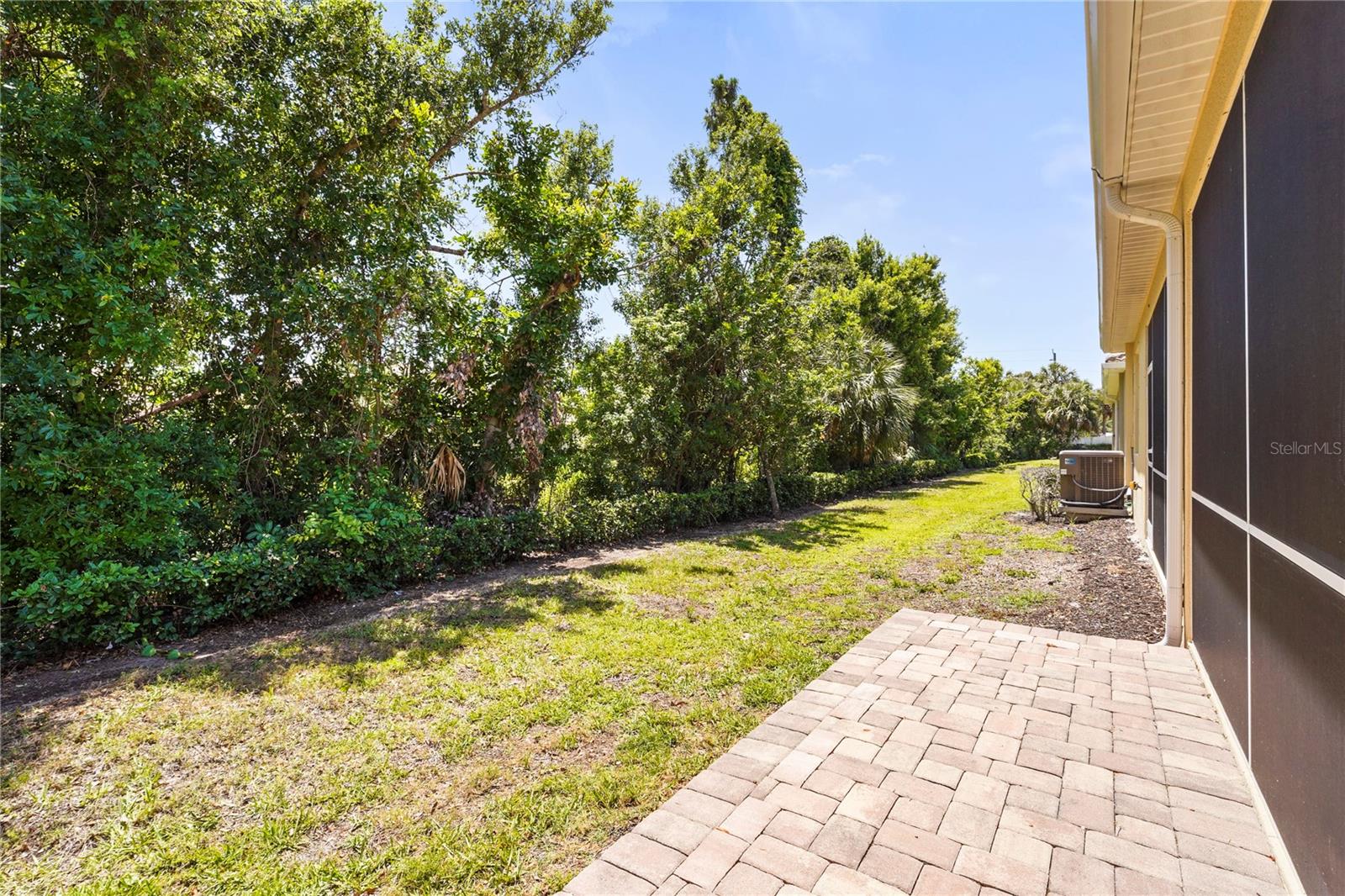 Image 27 of 37 For 27243 Ipswich Drive