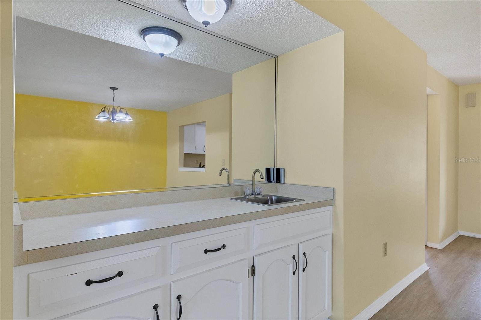 Image 12 of 33 For 4414 Spicewood Drive H