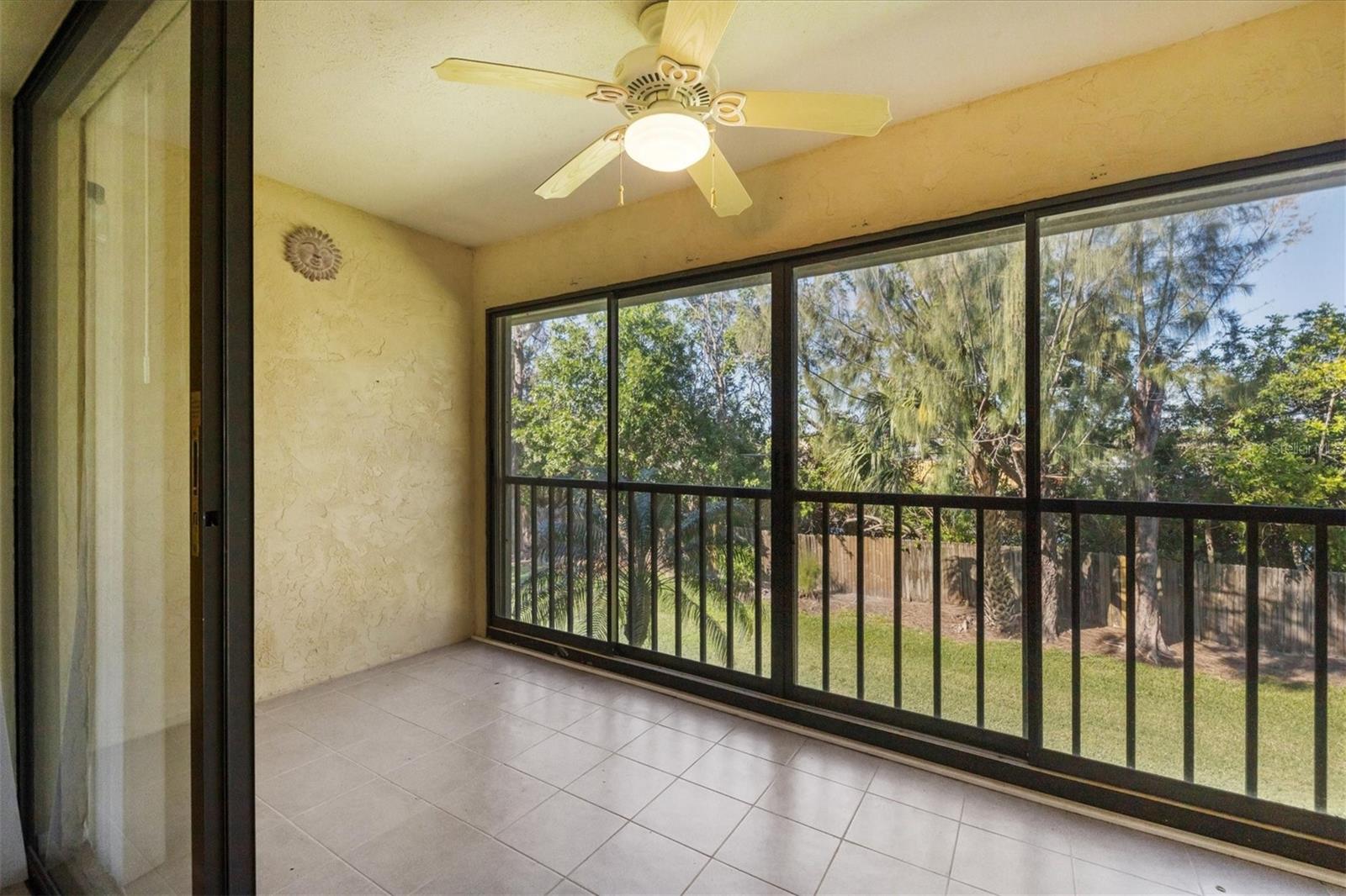 Image 16 of 33 For 4414 Spicewood Drive H