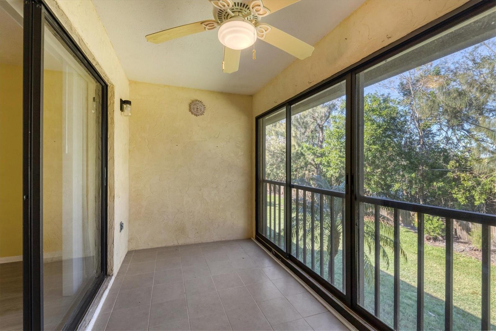 Image 17 of 33 For 4414 Spicewood Drive H