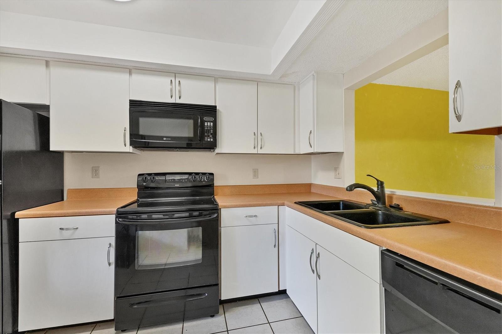 Image 8 of 33 For 4414 Spicewood Drive H