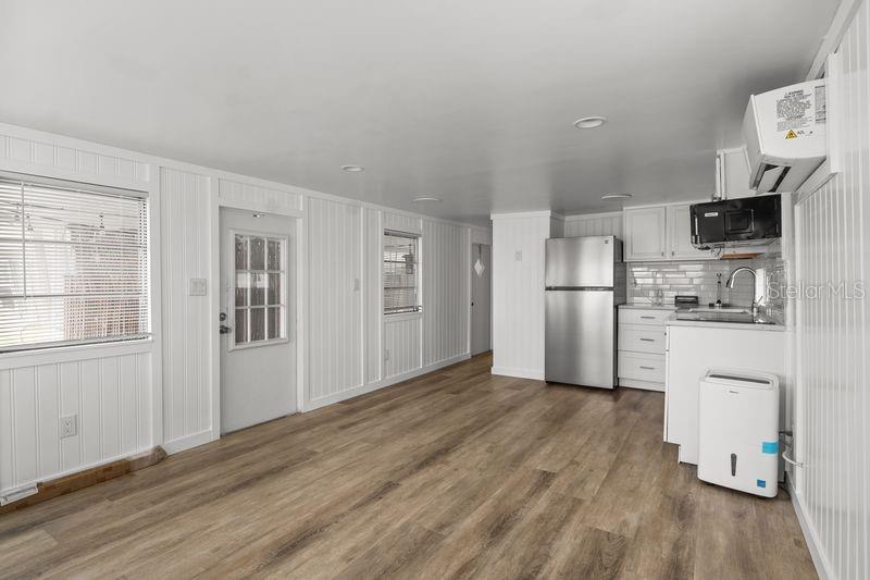 Image 5 of 16 For 2601 Gulf Drive N 317