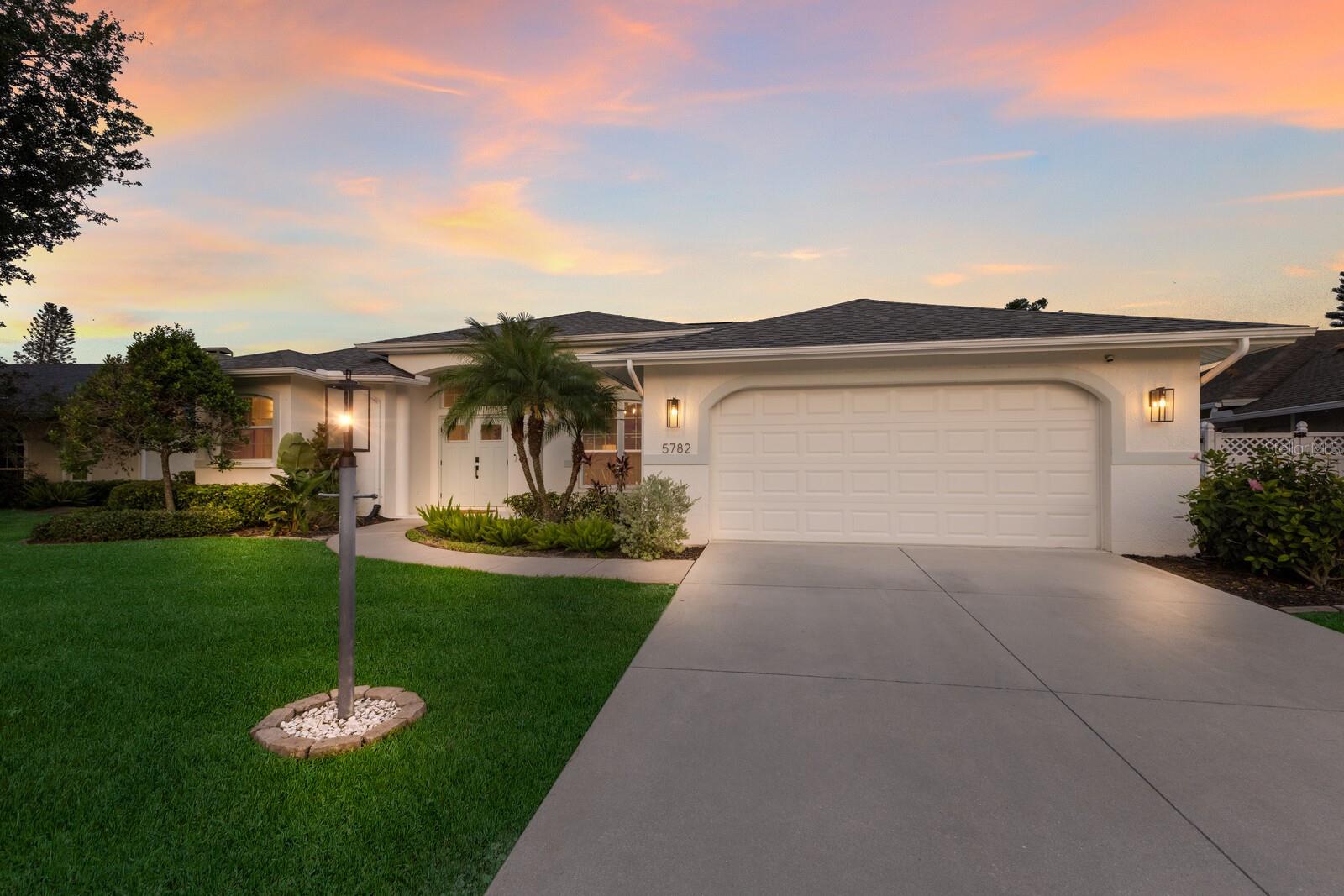 Image 3 of 43 For 5782 Sandy Pointe Drive