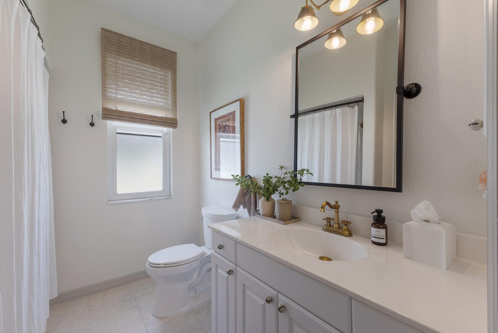 Image 30 of 43 For 5782 Sandy Pointe Drive