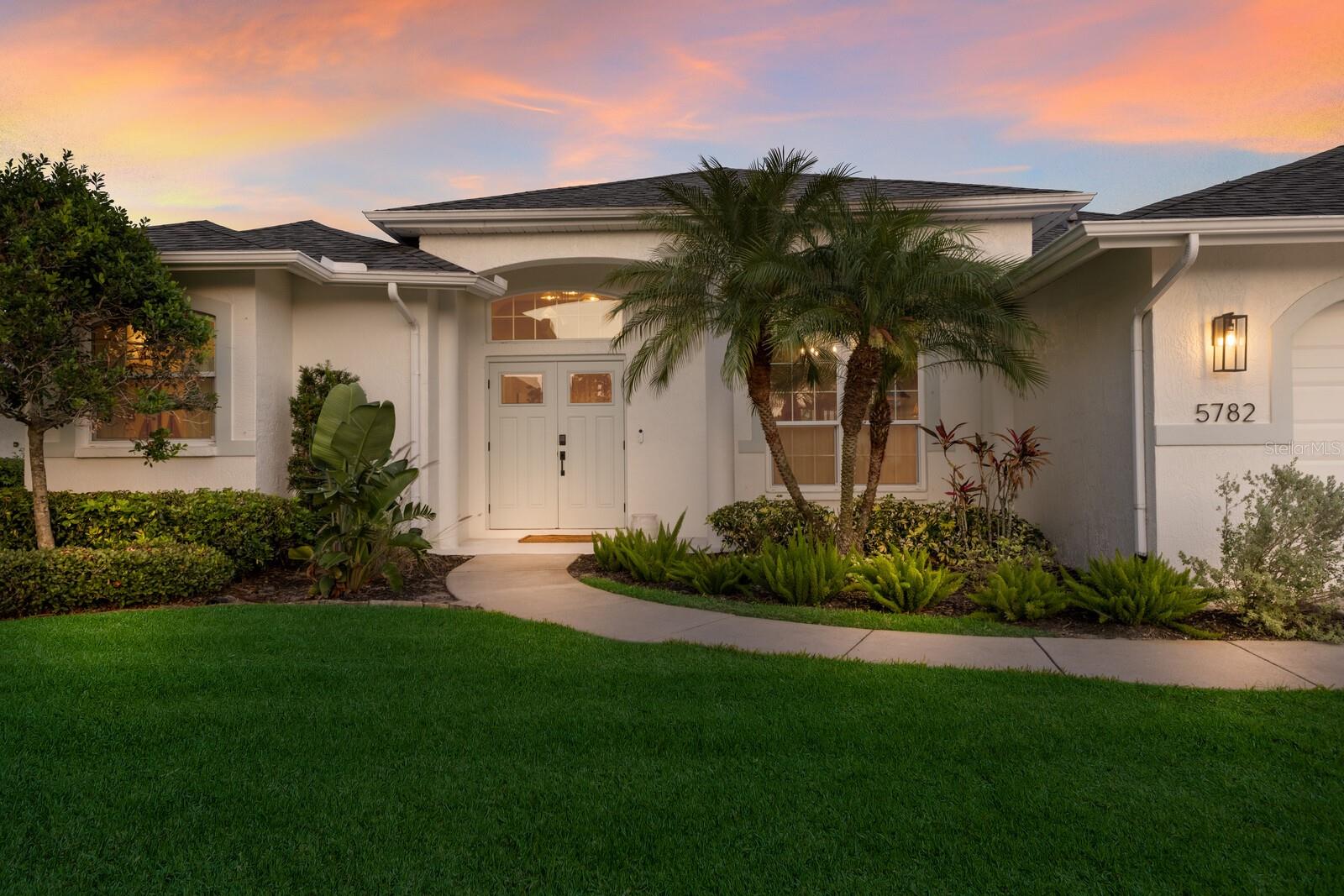Image 6 of 43 For 5782 Sandy Pointe Drive