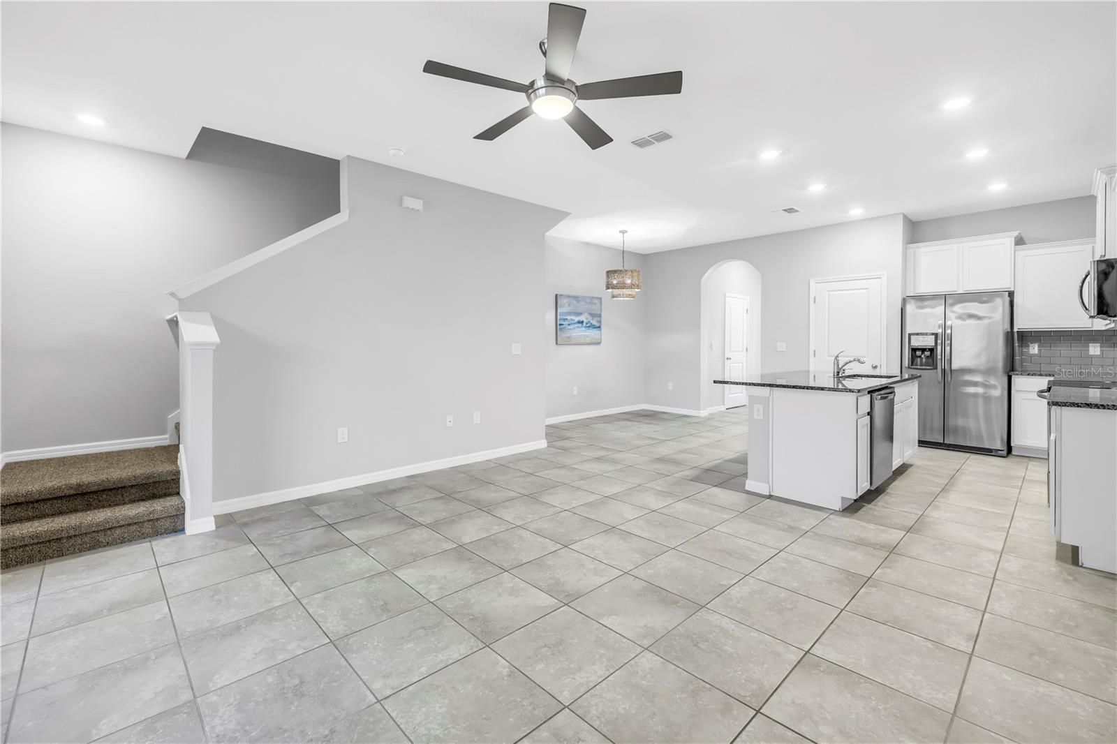 Image 16 of 44 For 8685 Daydream Street
