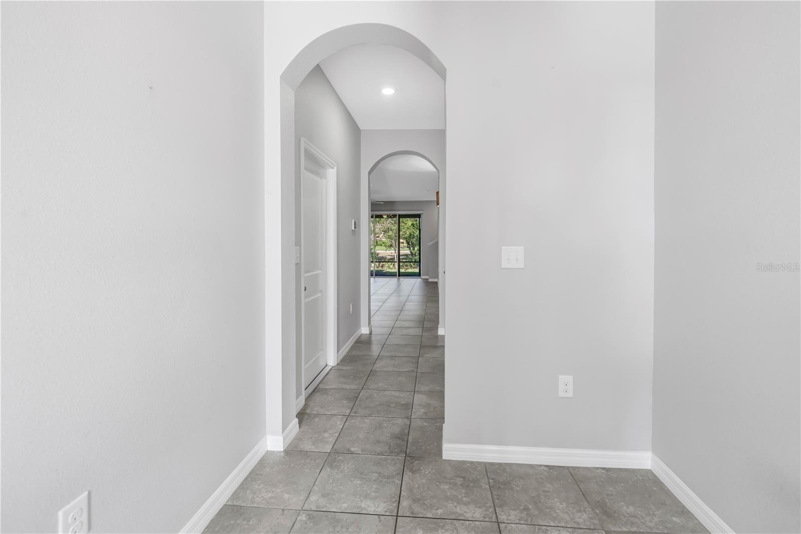 Image 3 of 44 For 8685 Daydream Street