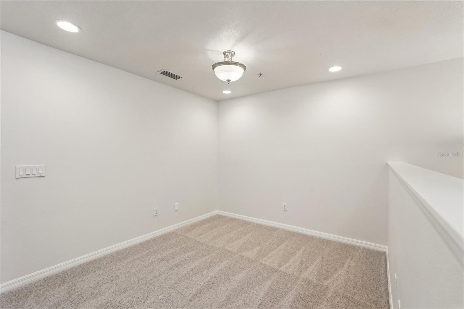 Image 17 of 29 For 12358 Destiny Drive