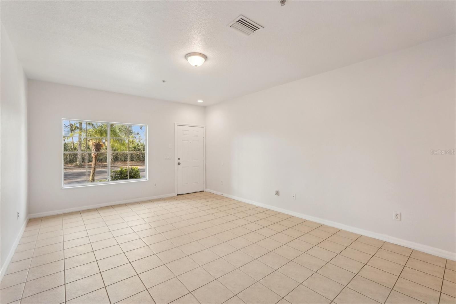 Image 7 of 29 For 12358 Destiny Drive