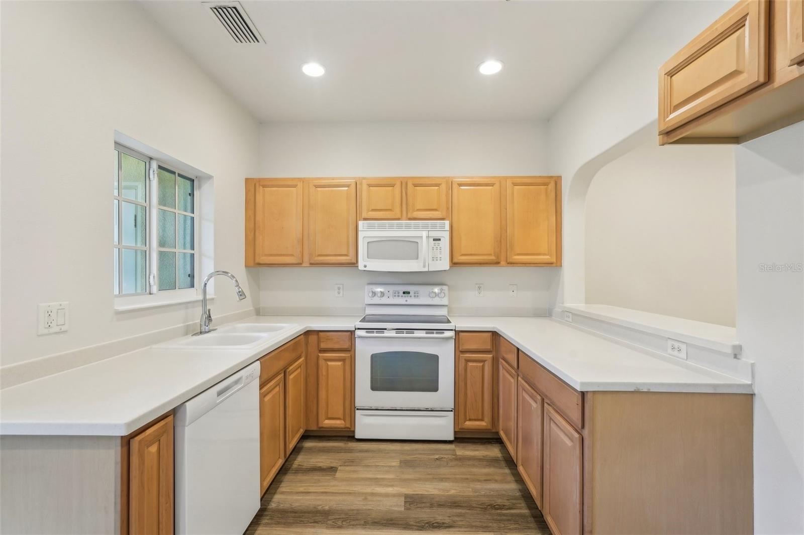 Image 8 of 29 For 12358 Destiny Drive