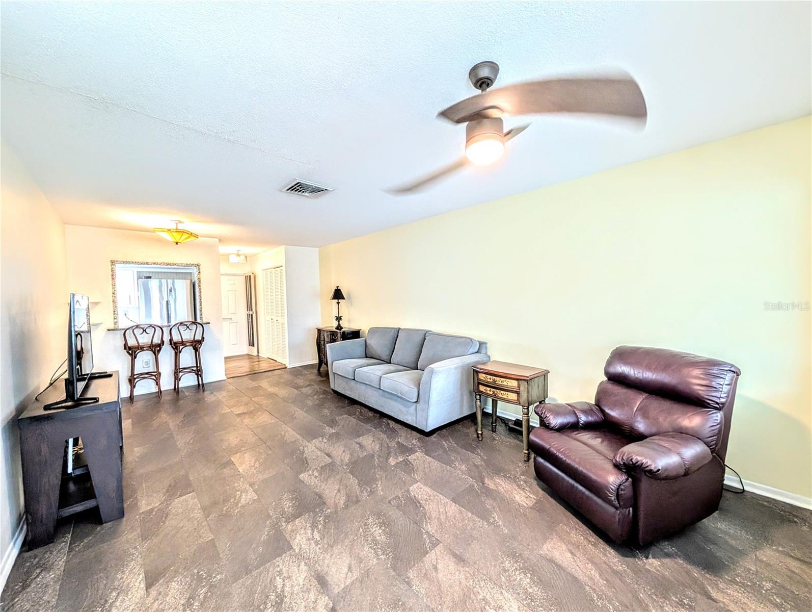 Image 10 of 28 For 6099 Coral Way