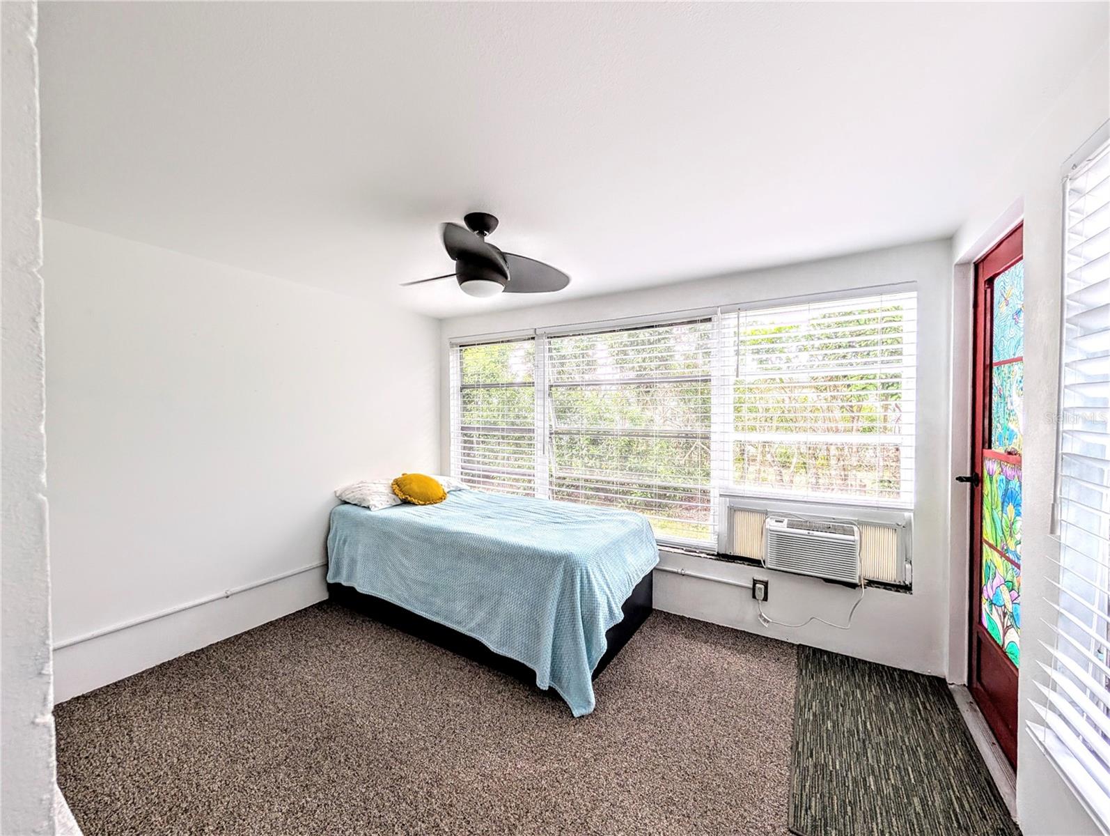 Image 18 of 28 For 6099 Coral Way
