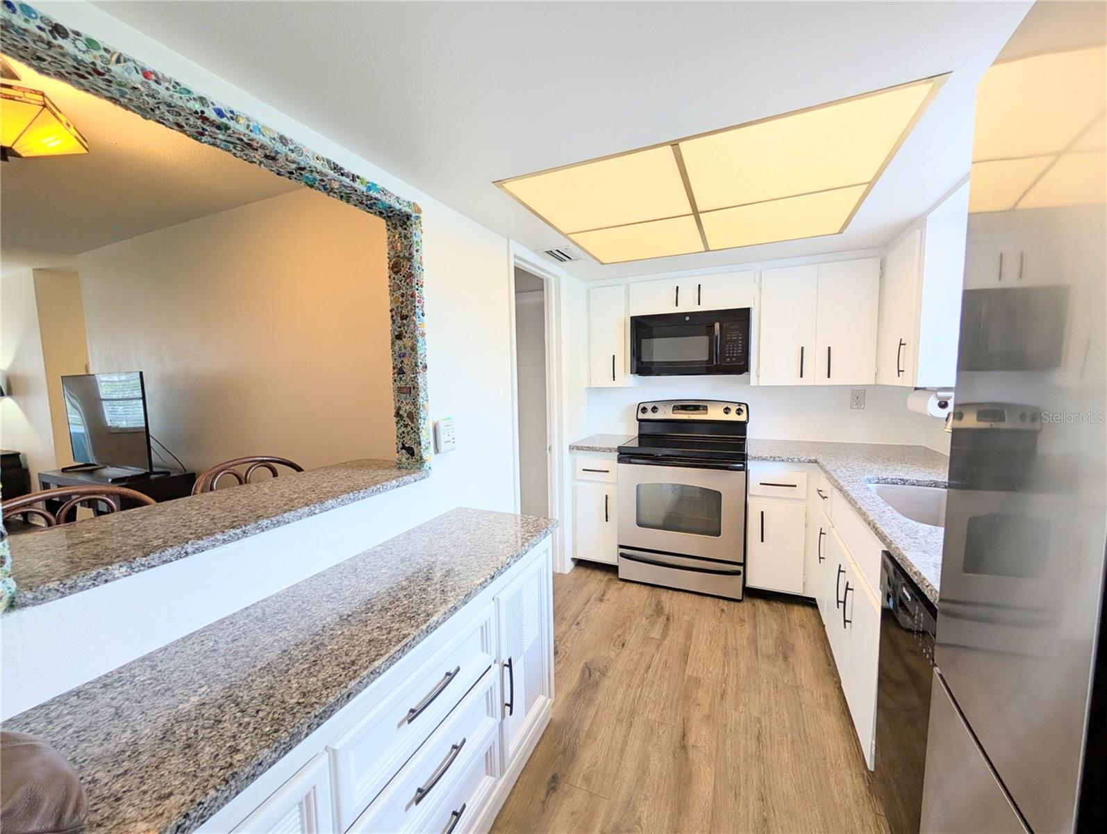 Image 3 of 28 For 6099 Coral Way