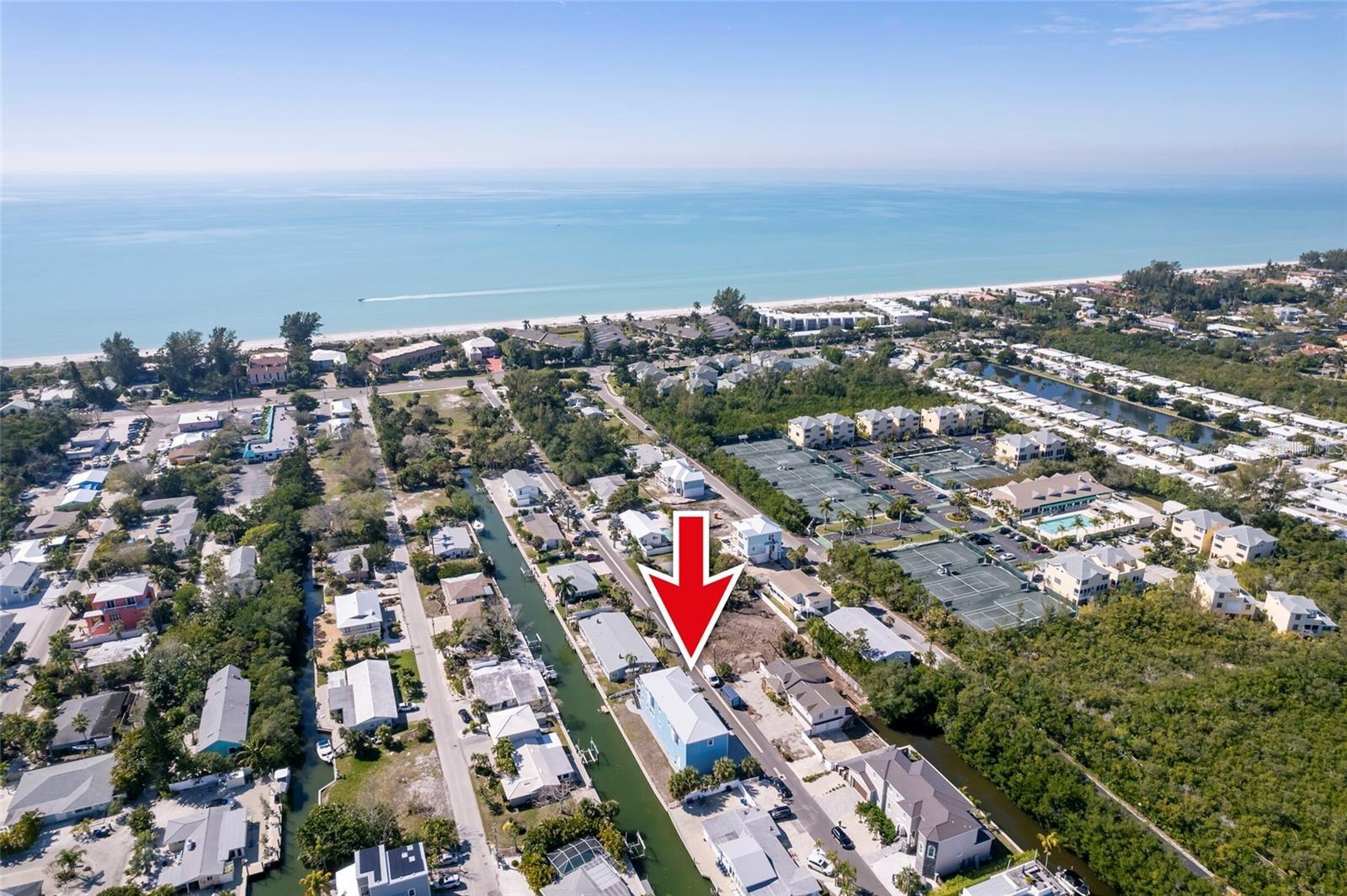 Image 10 of 63 For 654 Jungle Queen Way