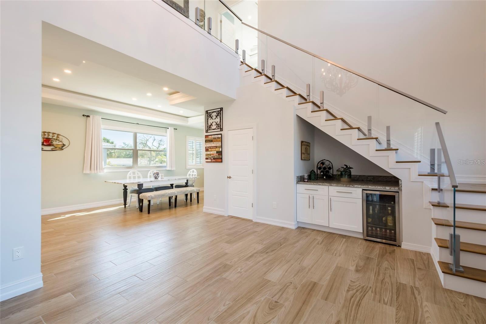Image 16 of 63 For 654 Jungle Queen Way