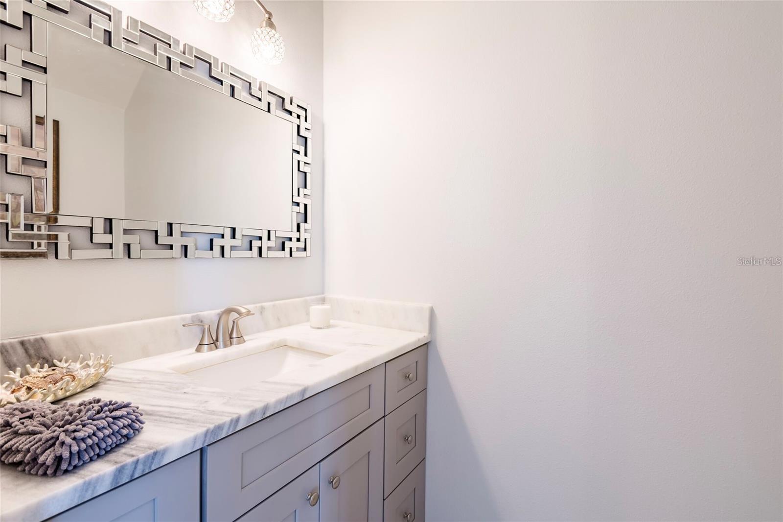 Image 21 of 63 For 654 Jungle Queen Way