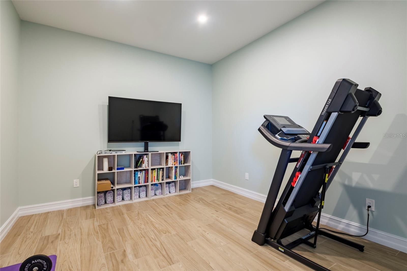Image 22 of 63 For 654 Jungle Queen Way