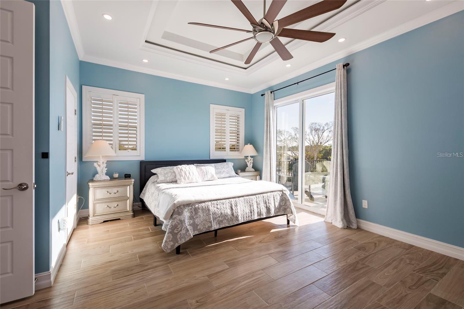 Image 34 of 63 For 654 Jungle Queen Way