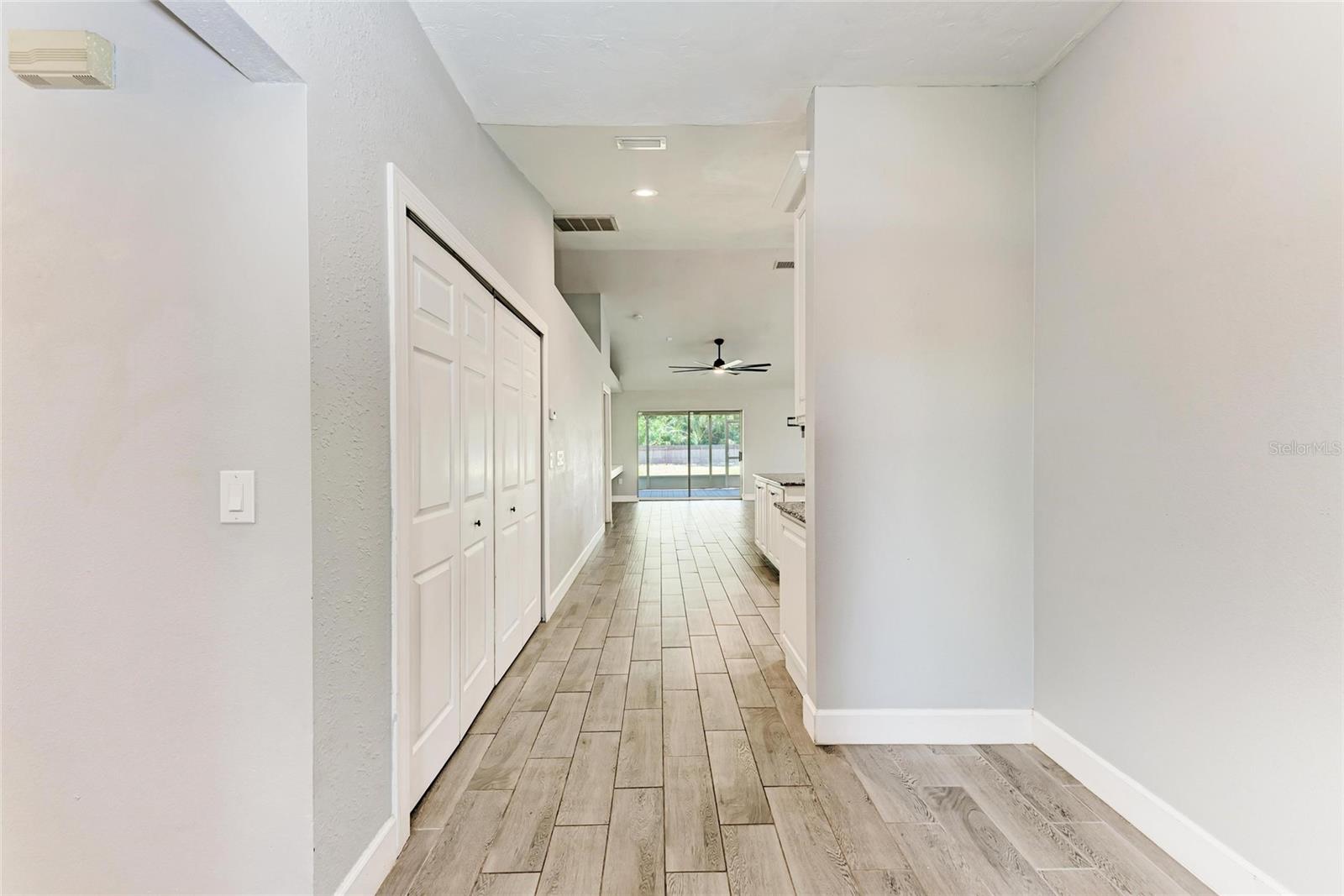 Image 6 of 37 For 2303 58th Street E