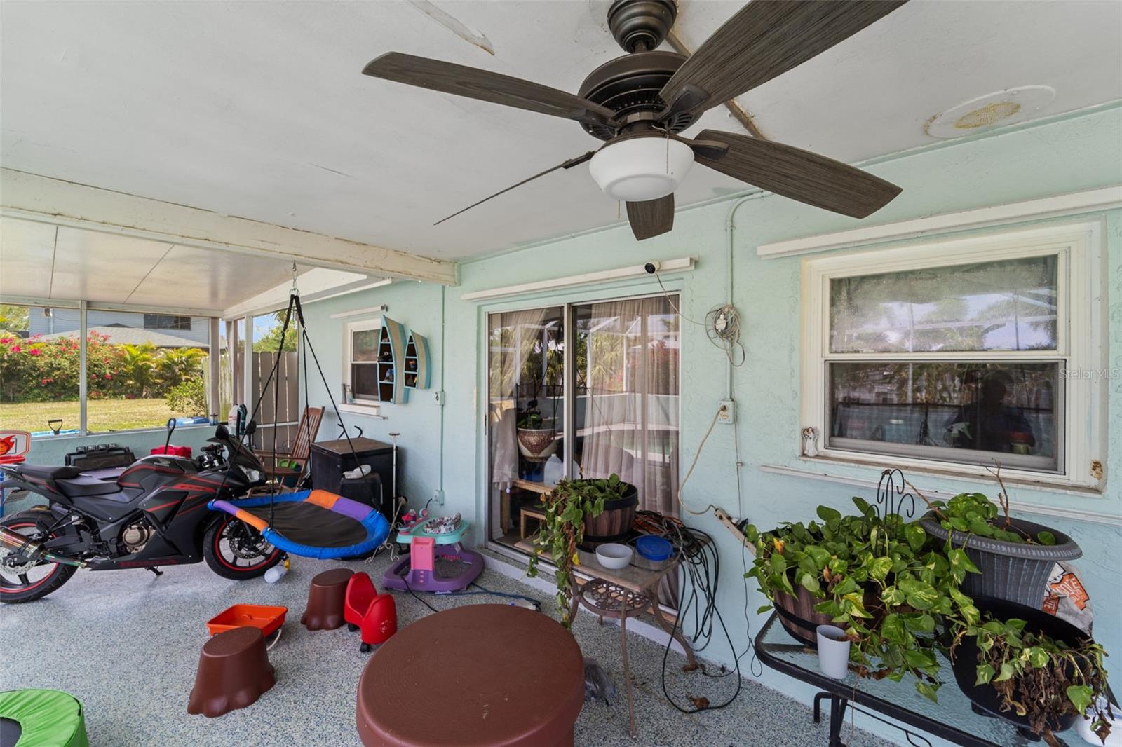 Image 18 of 21 For 28442 Coco Palm Drive