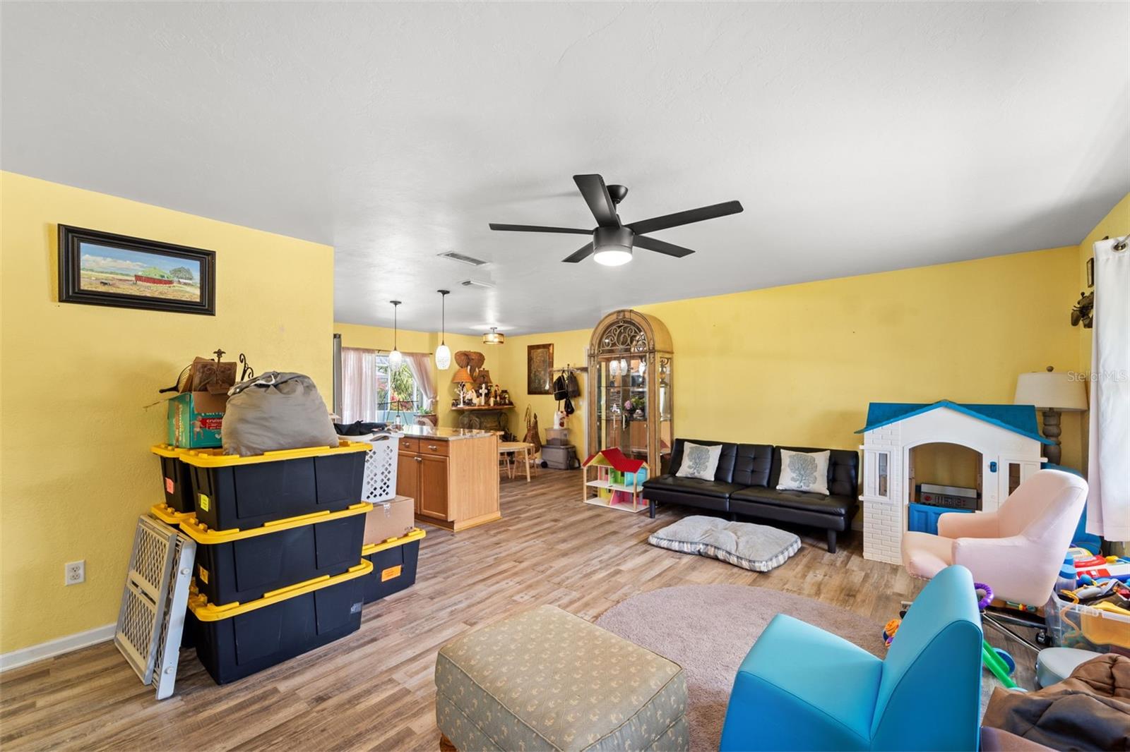 Image 4 of 21 For 28442 Coco Palm Drive