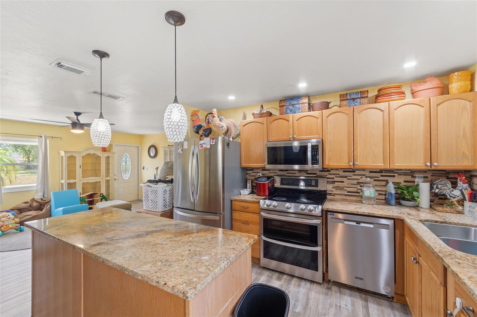 Image 8 of 21 For 28442 Coco Palm Drive