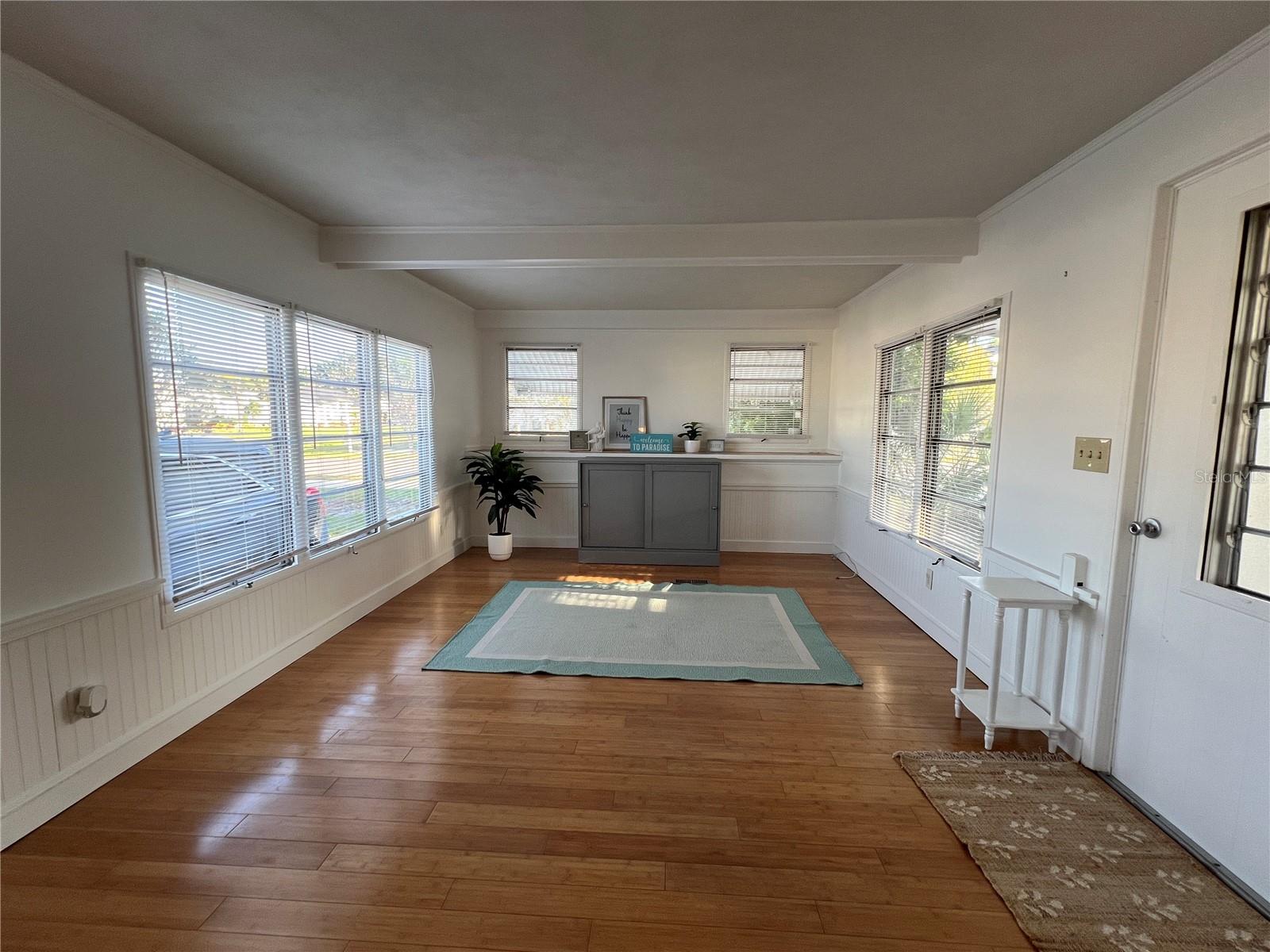 Image 11 of 40 For 3114 10th Street W