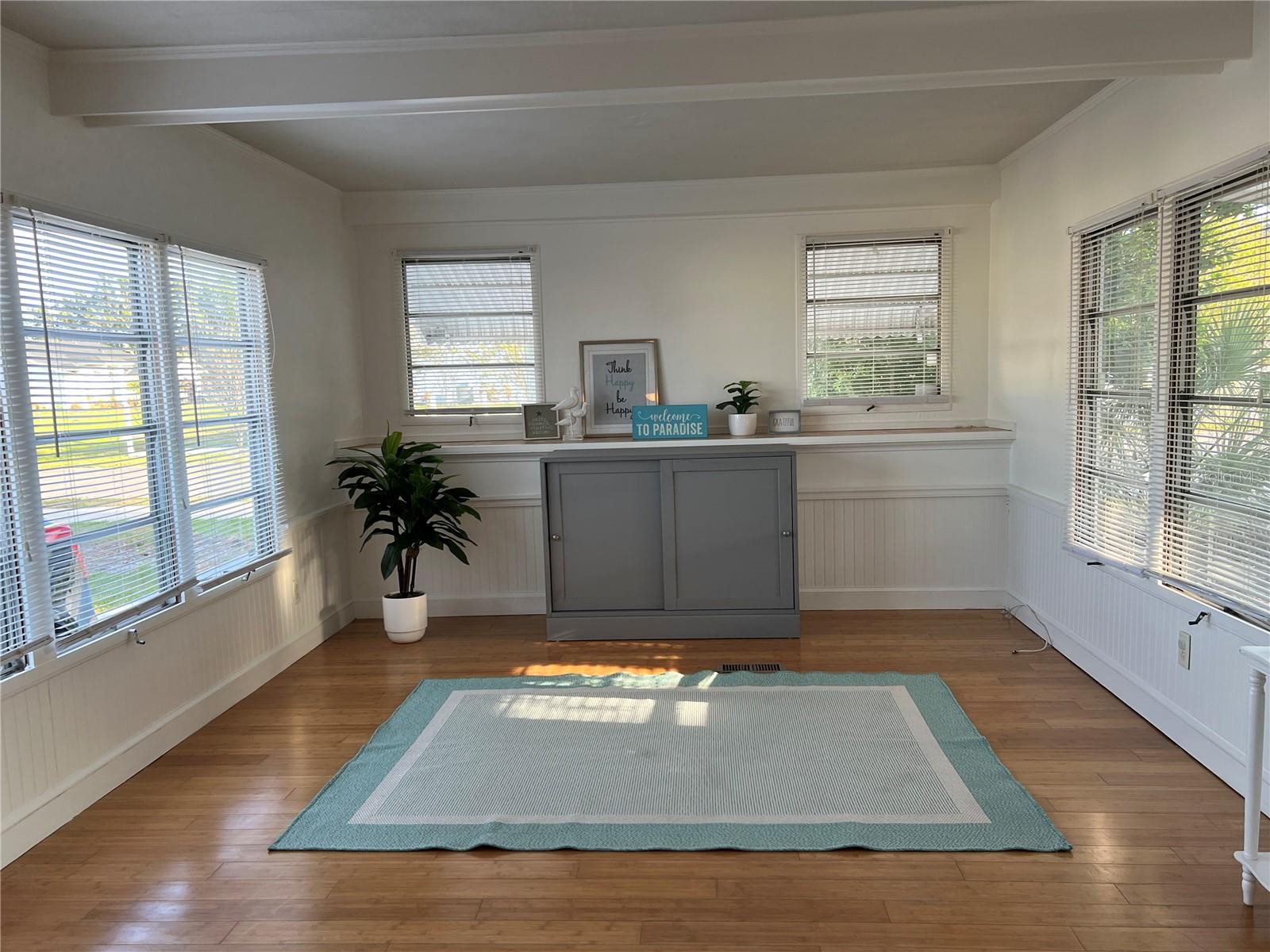 Image 12 of 40 For 3114 10th Street W