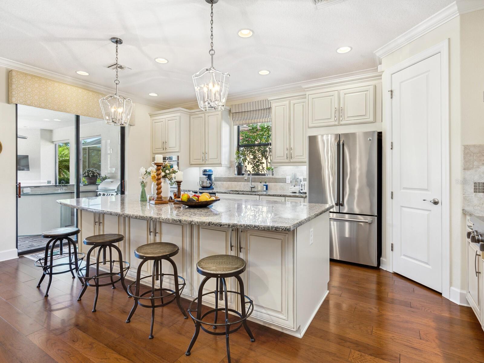Image 11 of 54 For 2525 Vaccaro Drive