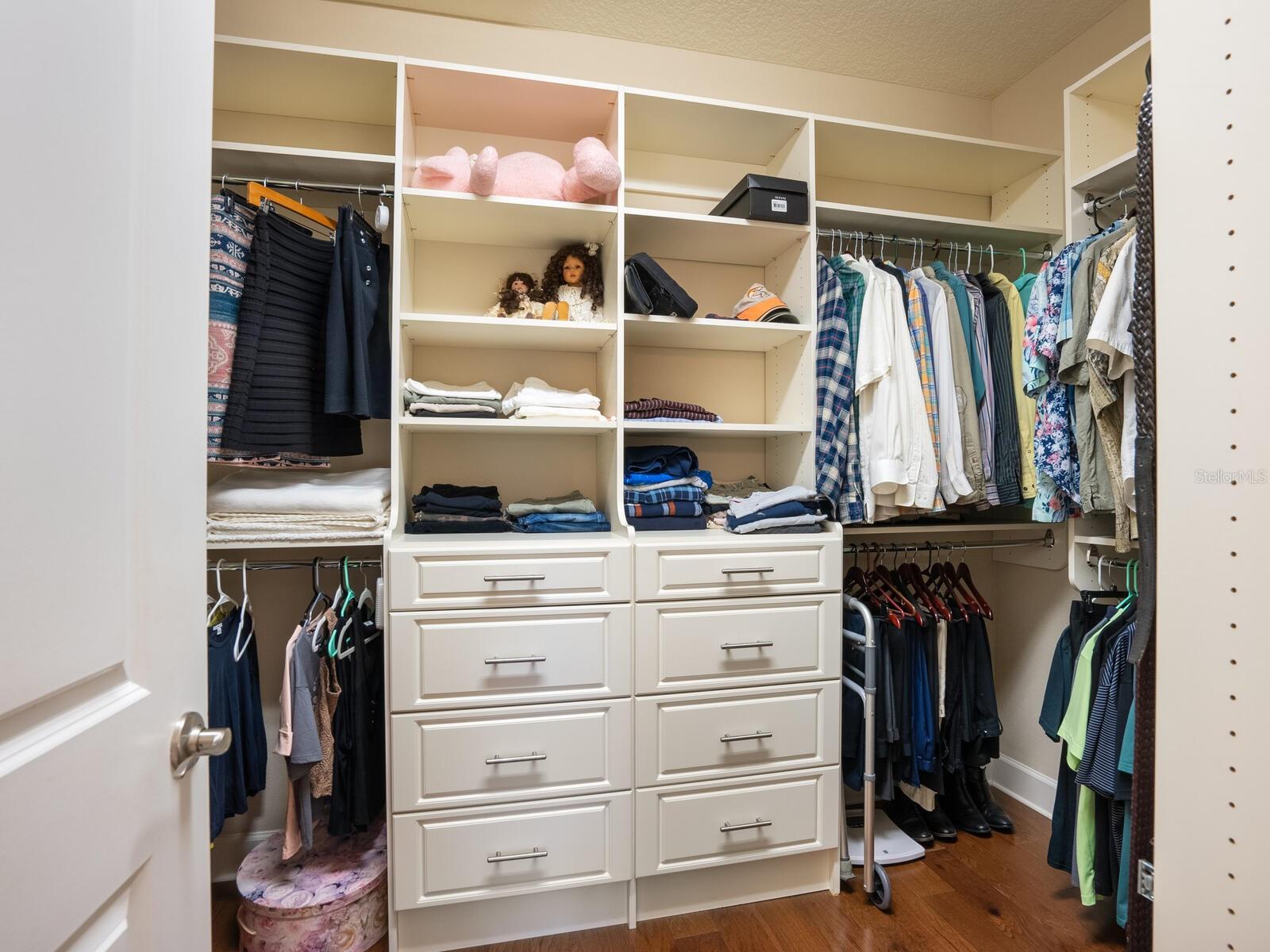 Image 20 of 54 For 2525 Vaccaro Drive
