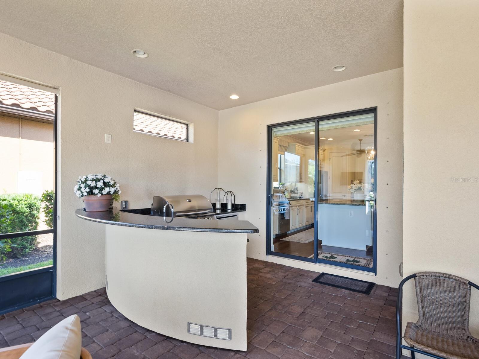 Image 31 of 54 For 2525 Vaccaro Drive