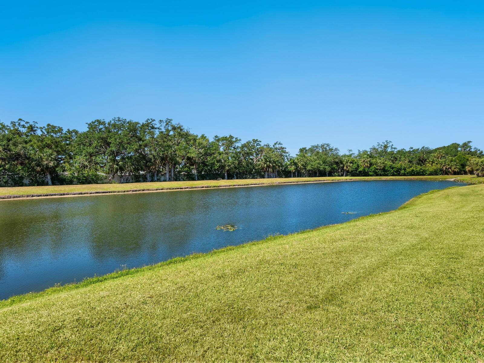 Image 40 of 54 For 2525 Vaccaro Drive