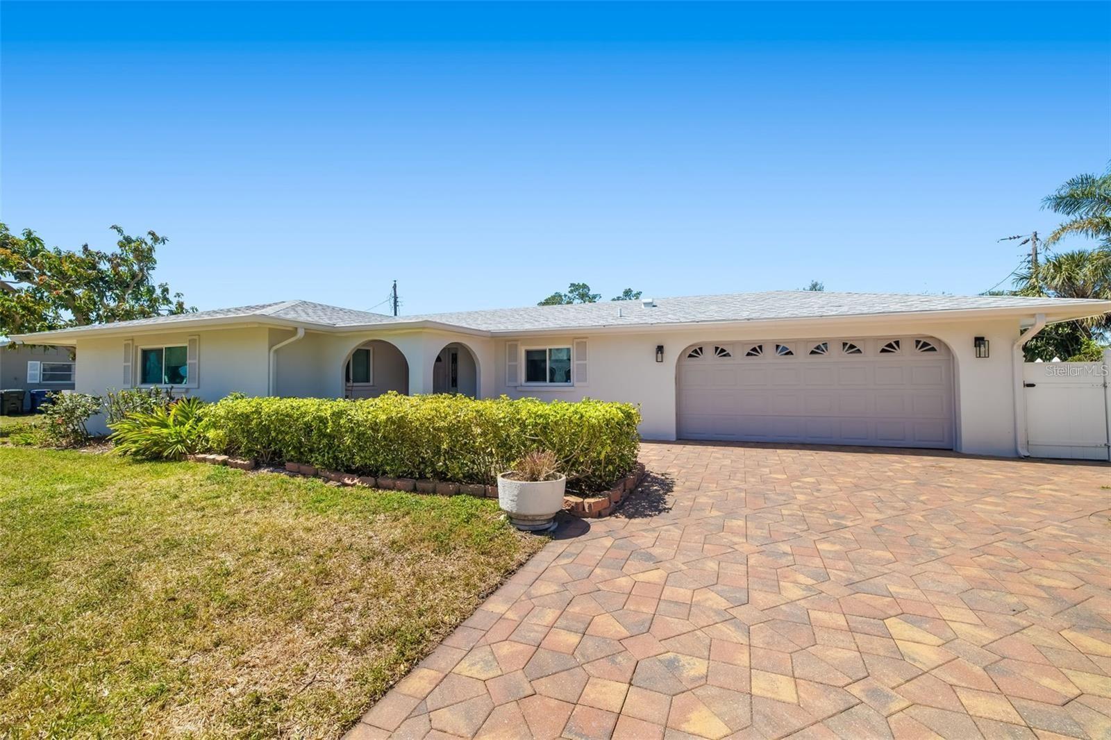 Details for 5522 Yorkshire Way, SARASOTA, FL 34231