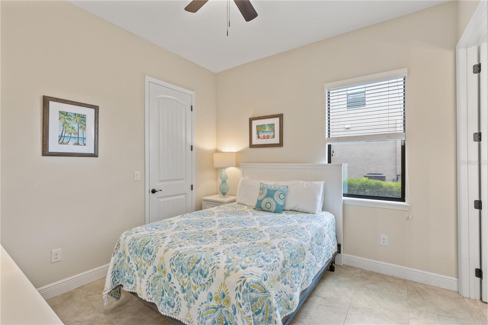 Image 39 of 52 For 5503 Title Row Drive