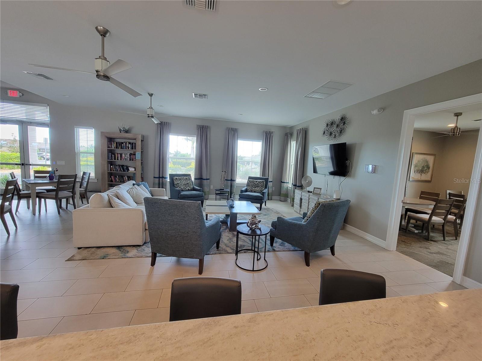 Image 40 of 56 For 7069 Waterford Parkway