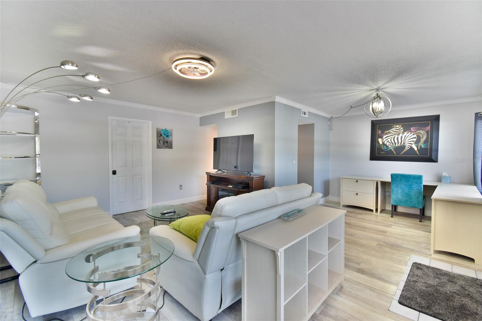 Image 10 of 70 For 625 30th Avenue W G210