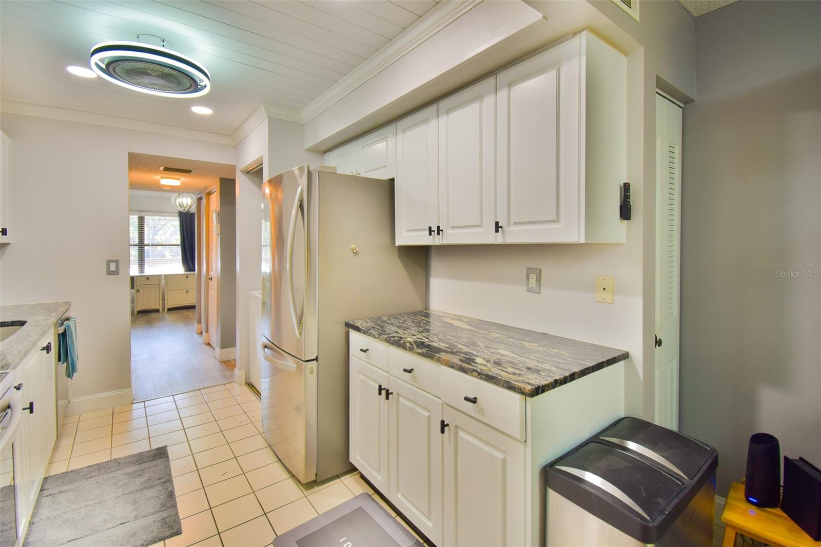 Image 19 of 70 For 625 30th Avenue W G210