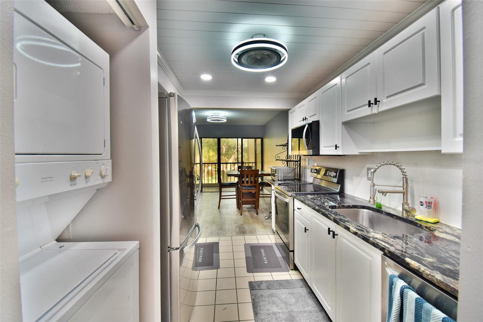 Image 20 of 70 For 625 30th Avenue W G210