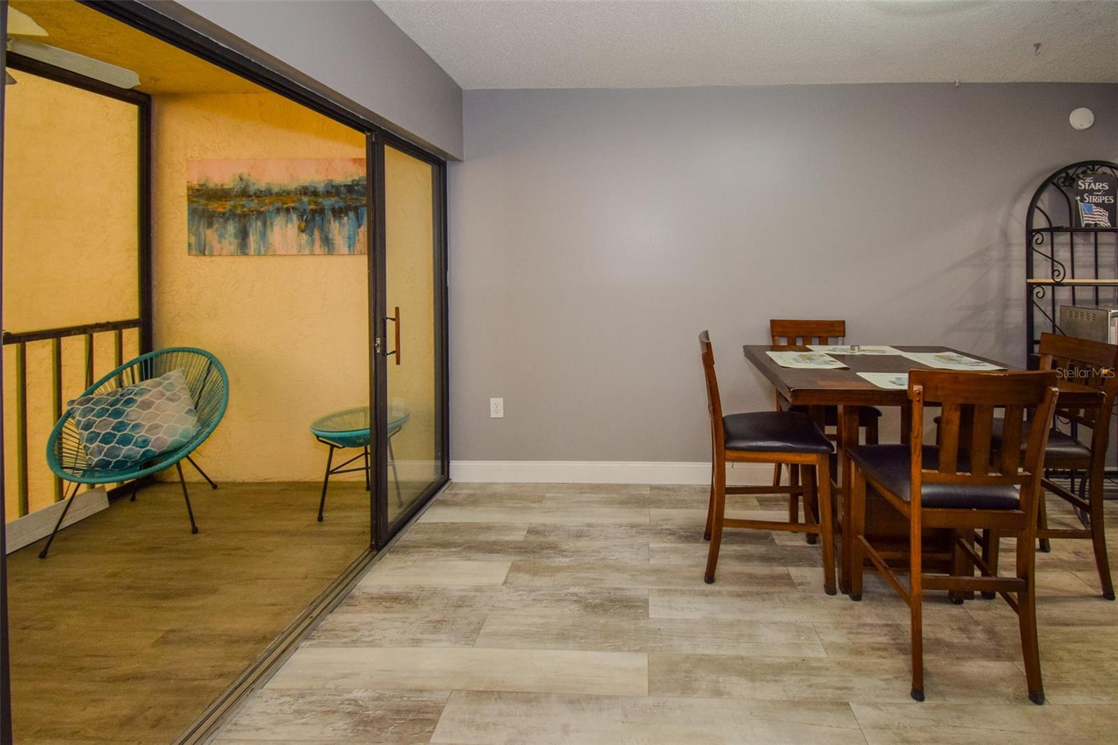 Image 23 of 70 For 625 30th Avenue W G210