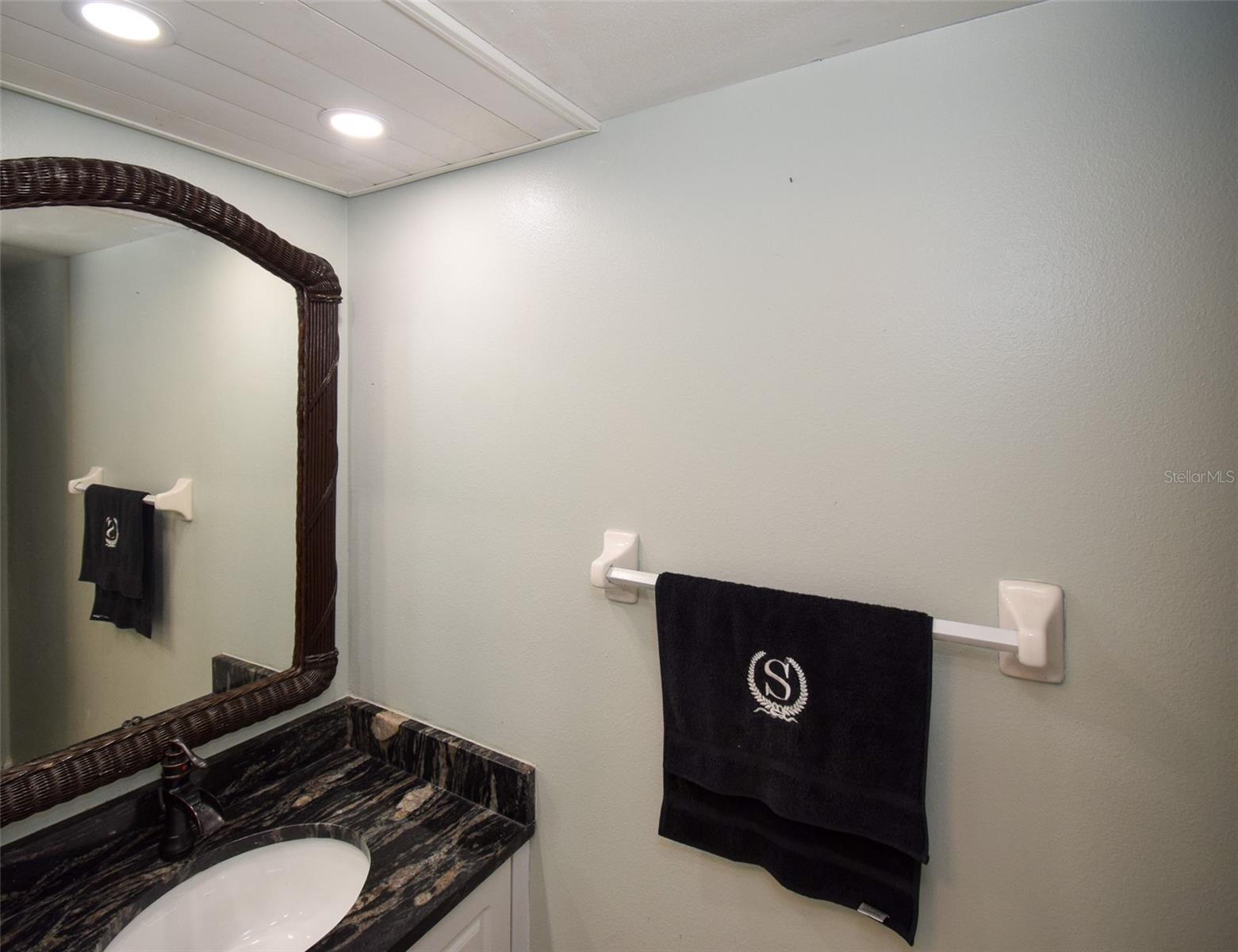 Image 31 of 70 For 625 30th Avenue W G210