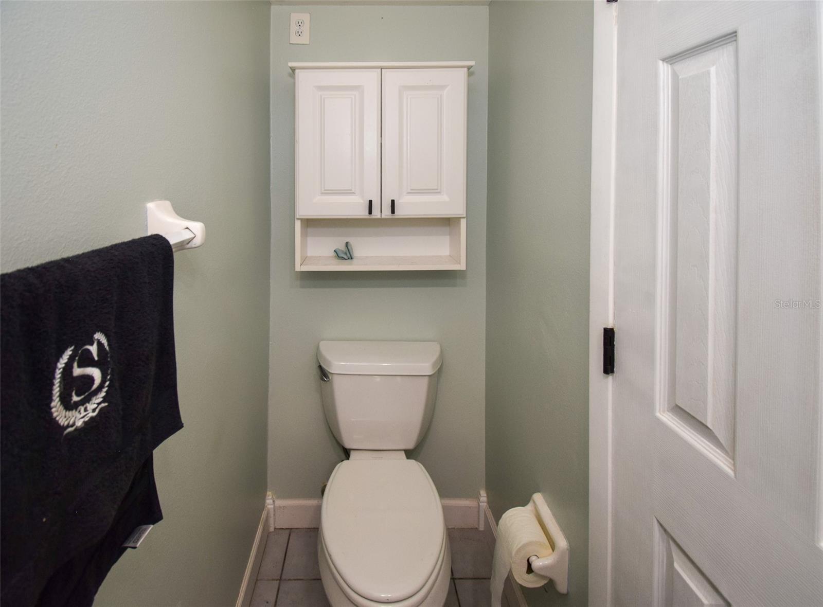 Image 32 of 70 For 625 30th Avenue W G210